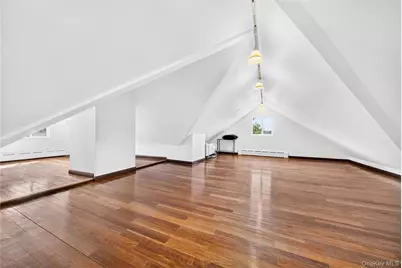 8433 Wareham Place, Jamaica, NY 11432 - Photo 23