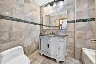 84-33 Wareham Pl, Jamaica, NY 11432 - Photo 15