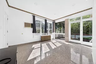 84-33 Wareham Pl, Jamaica, NY 11432 - Photo 27