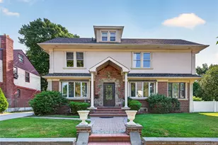 84-33 Wareham Pl, Jamaica, NY 11432 - Photo 1