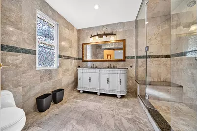 8433 Wareham Place, Jamaica, NY 11432 - Photo 19