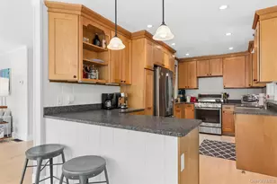 570 Hippodrome Dr, Southold, NY 11971 - Photo 7