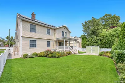 16 Ashland Avenue, New Hyde Park, NY 11040 - Photo 9