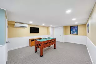 16 Ashland Ave, New Hyde Park, NY 11040 - Photo 41