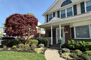 16 Ashland Ave, New Hyde Park, NY 11040 - Photo 13