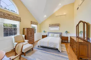 16 Ashland Ave, New Hyde Park, NY 11040 - Photo 25