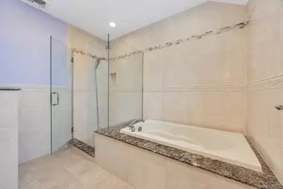 16 Ashland Avenue, New Hyde Park, NY 11040 - Photo 47