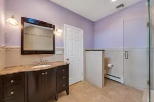 16 Ashland Ave, New Hyde Park, NY 11040 - Photo 49
