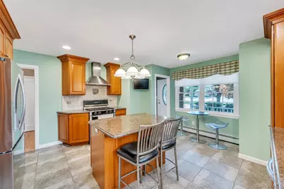 16 Ashland Avenue, New Hyde Park, NY 11040 - Photo 21