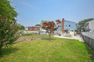 15-48 150th Pl, Whitestone, NY 11357 - Photo 19
