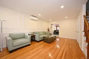 15-48 150th Pl, Whitestone, NY 11357 - Photo 3