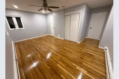 186 E Pennywood Avenue, Roosevelt, NY 11575 - Photo 5
