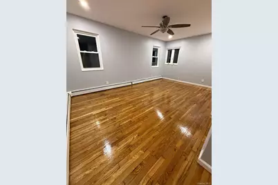 186 E Pennywood Avenue, Roosevelt, NY 11575 - Photo 3