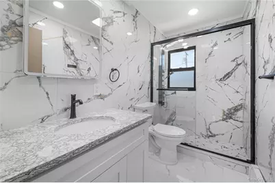274 Central Park Road, Plainview, NY 11803 - Photo 23