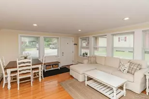 382 E Main St, Jefferson Valley, NY 10535 - Photo 7