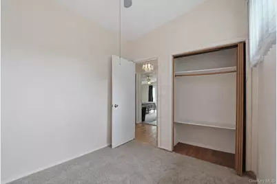 25 Chatham Terrace, Yonkers, NY 10710 - Photo 13