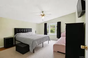 25 Chatham Terrace, Yonkers, NY 10710 - Photo 9