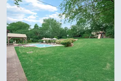 234 Townline Road, Commack, NY 11725 - Photo 23