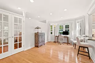 7 Chateaux Cir, Scarsdale, NY 10583 - Photo 7