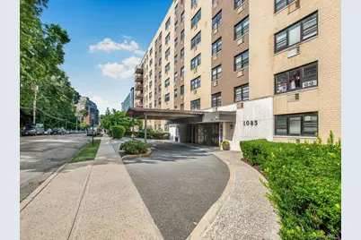 1085 Warburton Avenue #114, Yonkers, NY 10701 - Photo 1