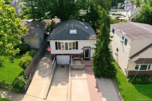 167 Lyon St, Valley Stream, NY 11580 - Photo 3