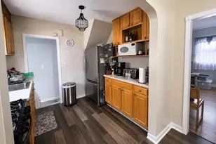 118-28 227th St, Cambria Heights, NY 11411 - Photo 7