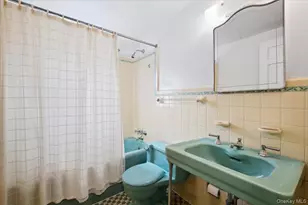 115 Ogden Ave, White Plains, NY 10605 - Photo 15