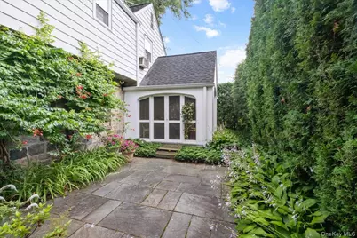 115 Ogden Avenue, White Plains, NY 10605 - Photo 19
