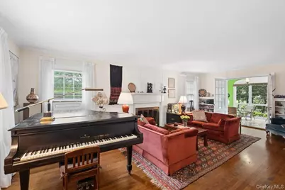 115 Ogden Avenue, White Plains, NY 10605 - Photo 3