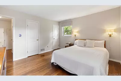 28 Stratford Place, New City, NY 10956 - Photo 9