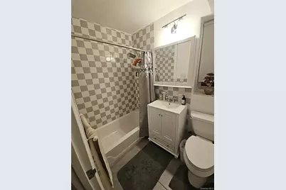 180 Van Cortlandt Park S #5C, Bronx, NY 10463 - Photo 9