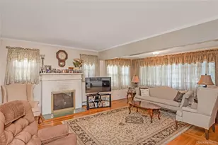 69 Vernon Ave, Rockville Centre, NY 11570 - Photo 11