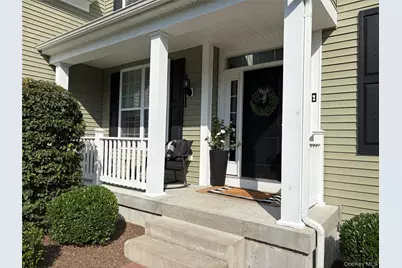 48 E Van Buren Way, Hopewell Junction, NY 12533 - Photo 3