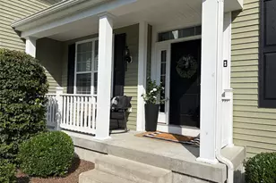 48 E Van Buren Way, Hopewell Junction, NY 12533 - Photo 3