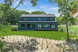 255 Peconic Bay Blvd, Aquebogue, NY 11901 - Photo 41