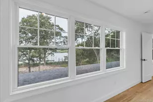 255 Peconic Bay Blvd, Aquebogue, NY 11901 - Photo 27