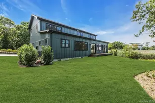 255 Peconic Bay Blvd, Aquebogue, NY 11901 - Photo 39
