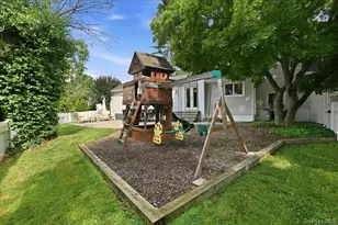 56 Glen Cove Dr, Glen Head, NY 11545 - Photo 29