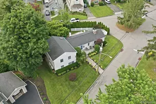 56 Glen Cove Dr, Glen Head, NY 11545 - Photo 35