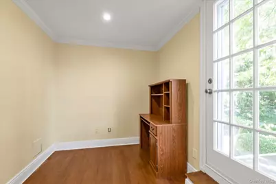 240-02 Poplar Street, Douglaston, NY 11363 - Photo 21
