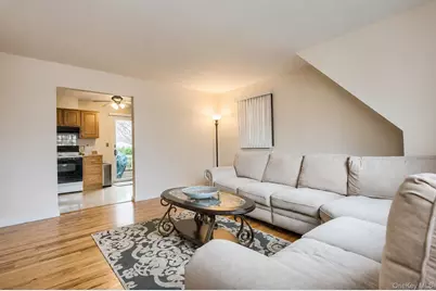 280 Van Cott Avenue, Farmingdale, NY 11735 - Photo 13