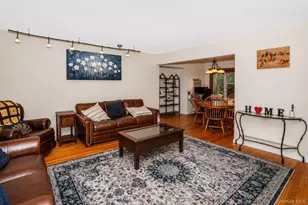 280 Vancott Ave, Farmingdale, NY 11735 - Photo 3