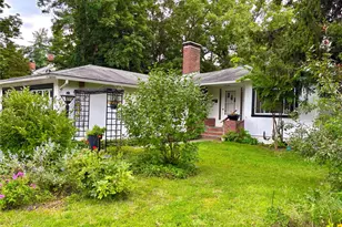 110 Montgomery St, Rhinebeck, NY 12572 - Photo 3