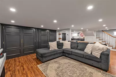 144 Buckingham Place, Lynbrook, NY 11563 - Photo 17