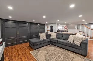 144 Buckingham Pl, Lynbrook, NY 11563 - Photo 17