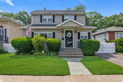 144 Buckingham Place, Lynbrook, NY 11563 - Photo 1