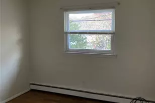 4 Chestnut St, Centereach, NY 11720 - Photo 9