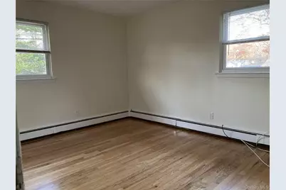 4 Chestnut Street, Centereach, NY 11720 - Photo 7