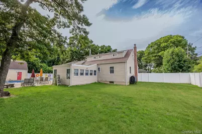 14 Tudor Road, Shirley, NY 11967 - Photo 31