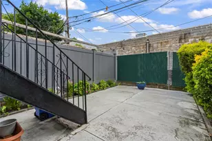 157 E 49th St, Brooklyn, NY 11203 - Photo 19